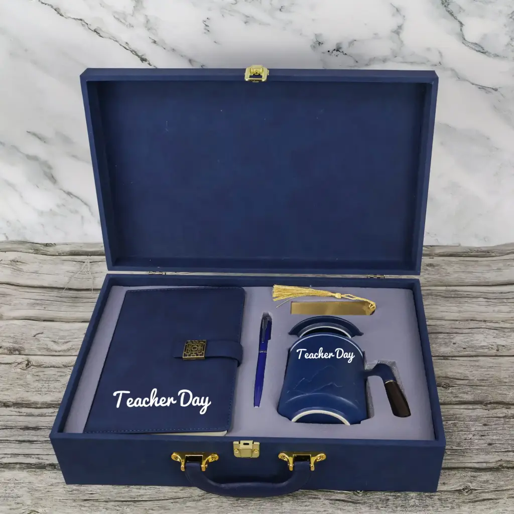 Teacher Day VIP Gift Set 4 PCS