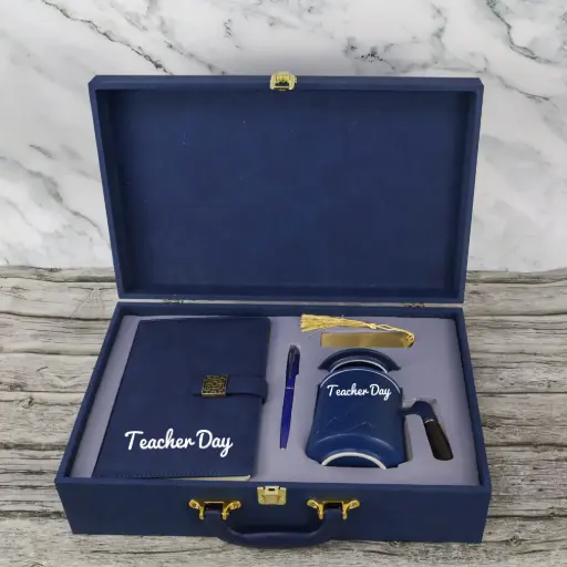 Teacher Day VIP Gift Set 4 PCS